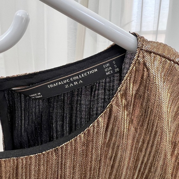 Pleated Gold Zara Dress - Picture 4 of 6